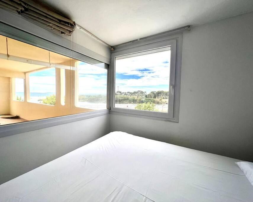 3Apartamento De Tres Habitaciones Empuriabrava Eksteriør bilde