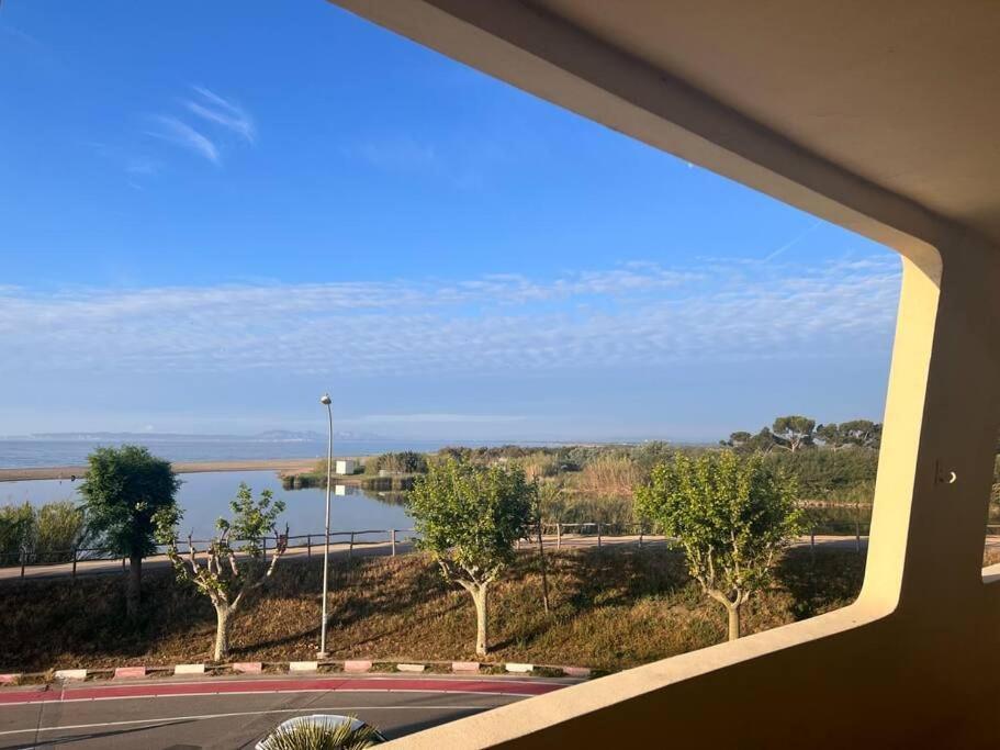 3Apartamento De Tres Habitaciones Empuriabrava Eksteriør bilde