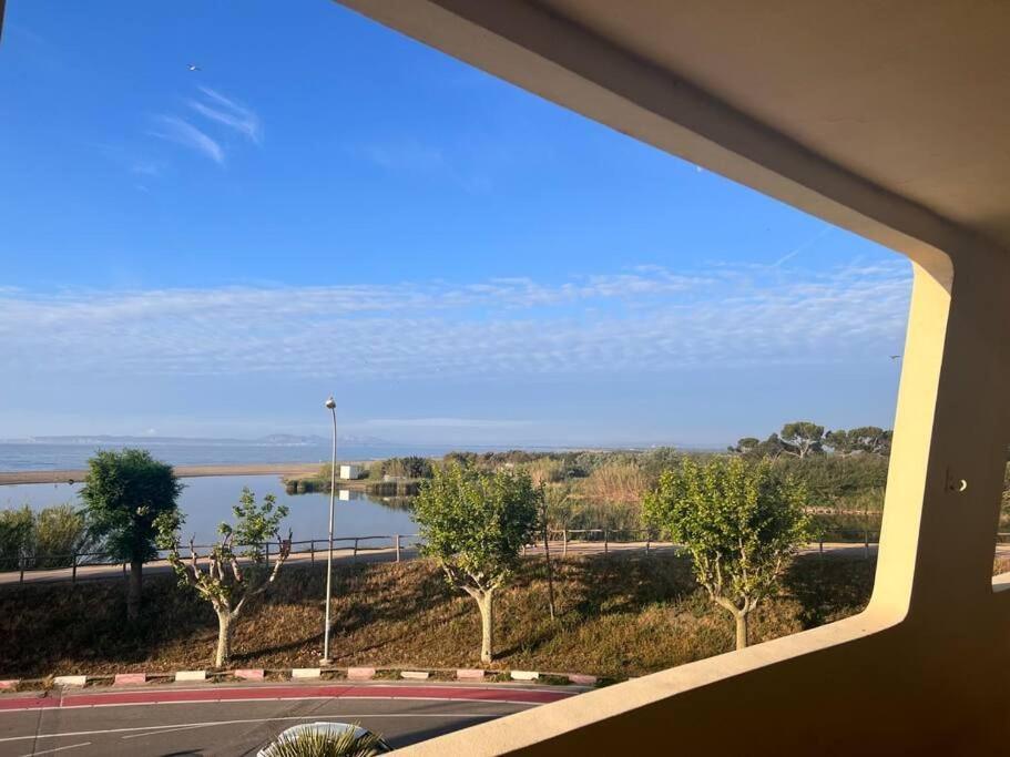 3Apartamento De Tres Habitaciones Empuriabrava Eksteriør bilde