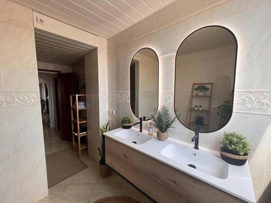 3Apartamento De Tres Habitaciones Empuriabrava Eksteriør bilde